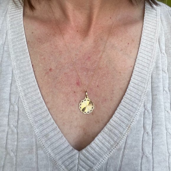 14k gold round diamond cut Pendant Charm